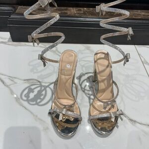 Chic Silver Strappy Women's Heels